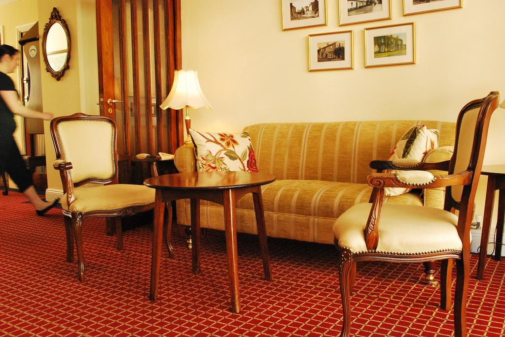 Casey'S Hotel 글레나가리프 외부 사진